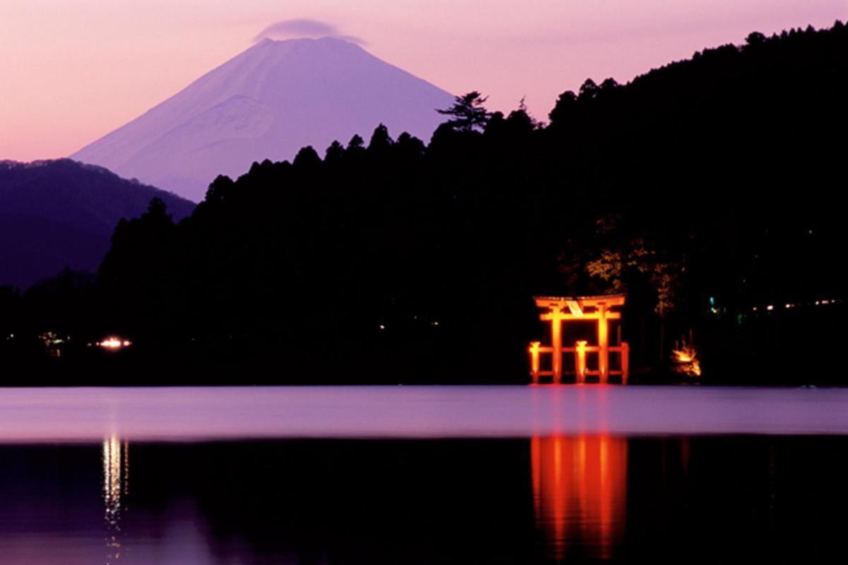 New Open『天然温泉』芦ノ湖畔の完全貸切別荘 Hakone Exteriér fotografie